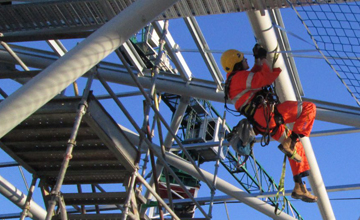 Endüstriyel iple erişim firmaları, endüstriyel dağcılık hizmetleri, rope access, iple erişim 